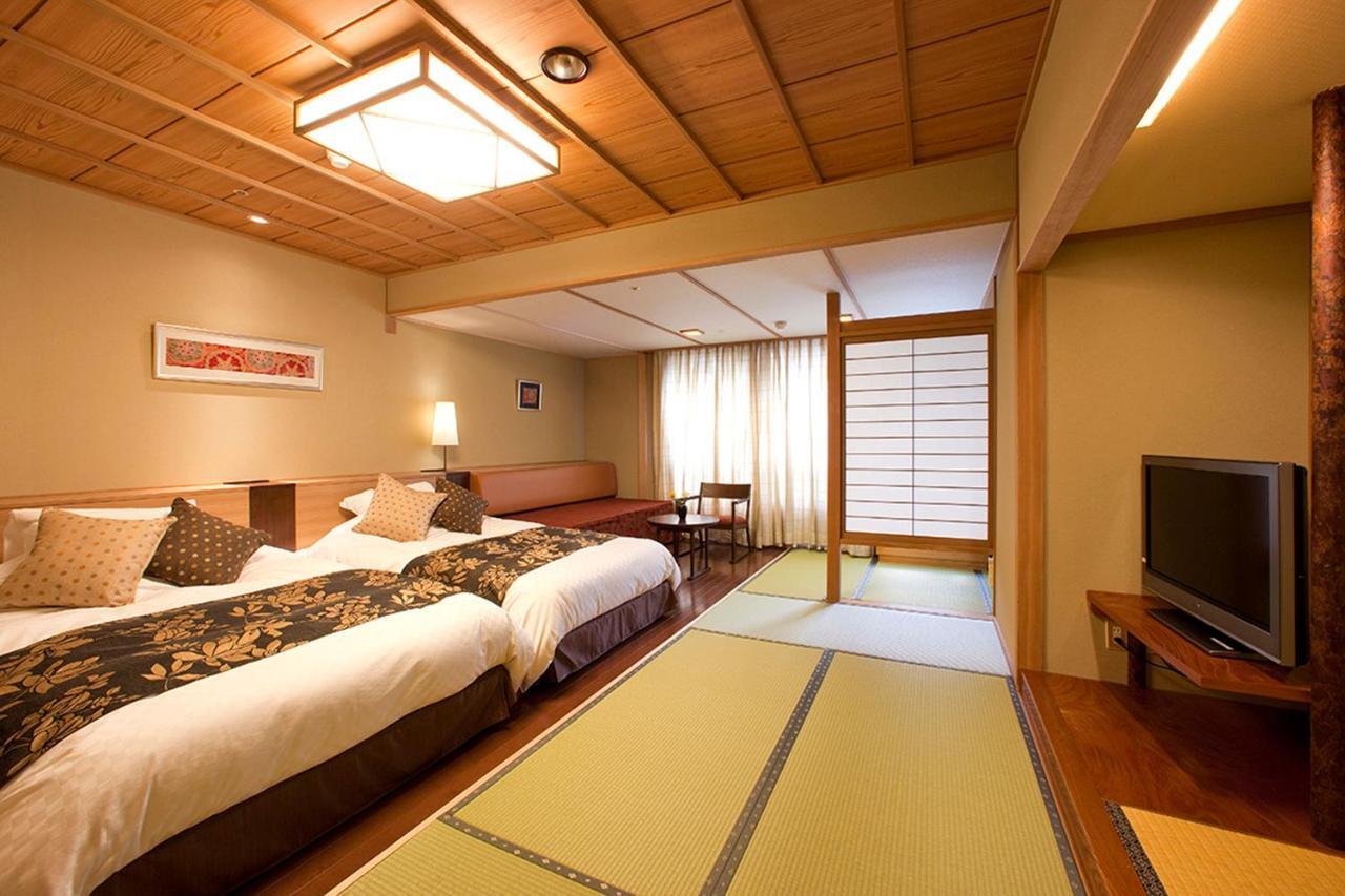 Hotel Yumoto Konpira Onsen Hananoyu Kobaitei Kotohira Esterno foto